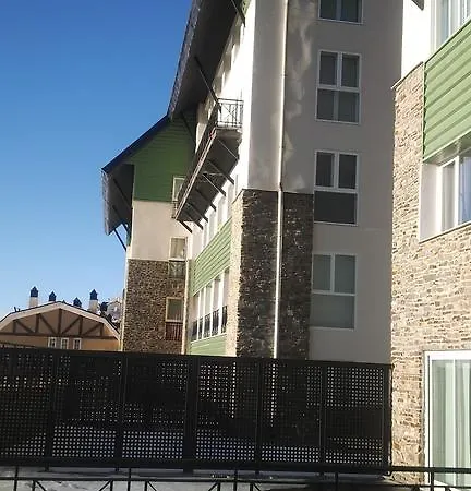 Edificio Serraneu. Sierra Nevada. Granada Апартаменты Сьерра-Невада